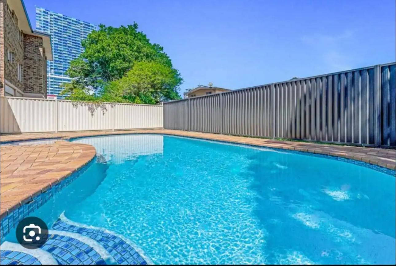 Penthouse With Private Rooftop On The Broadwater Gold Coast